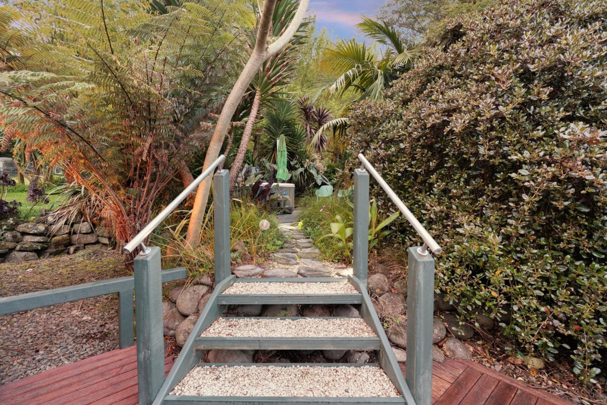 Swiss-Kiwi Cottage And Retreat, B&B Tauranga Exterior foto